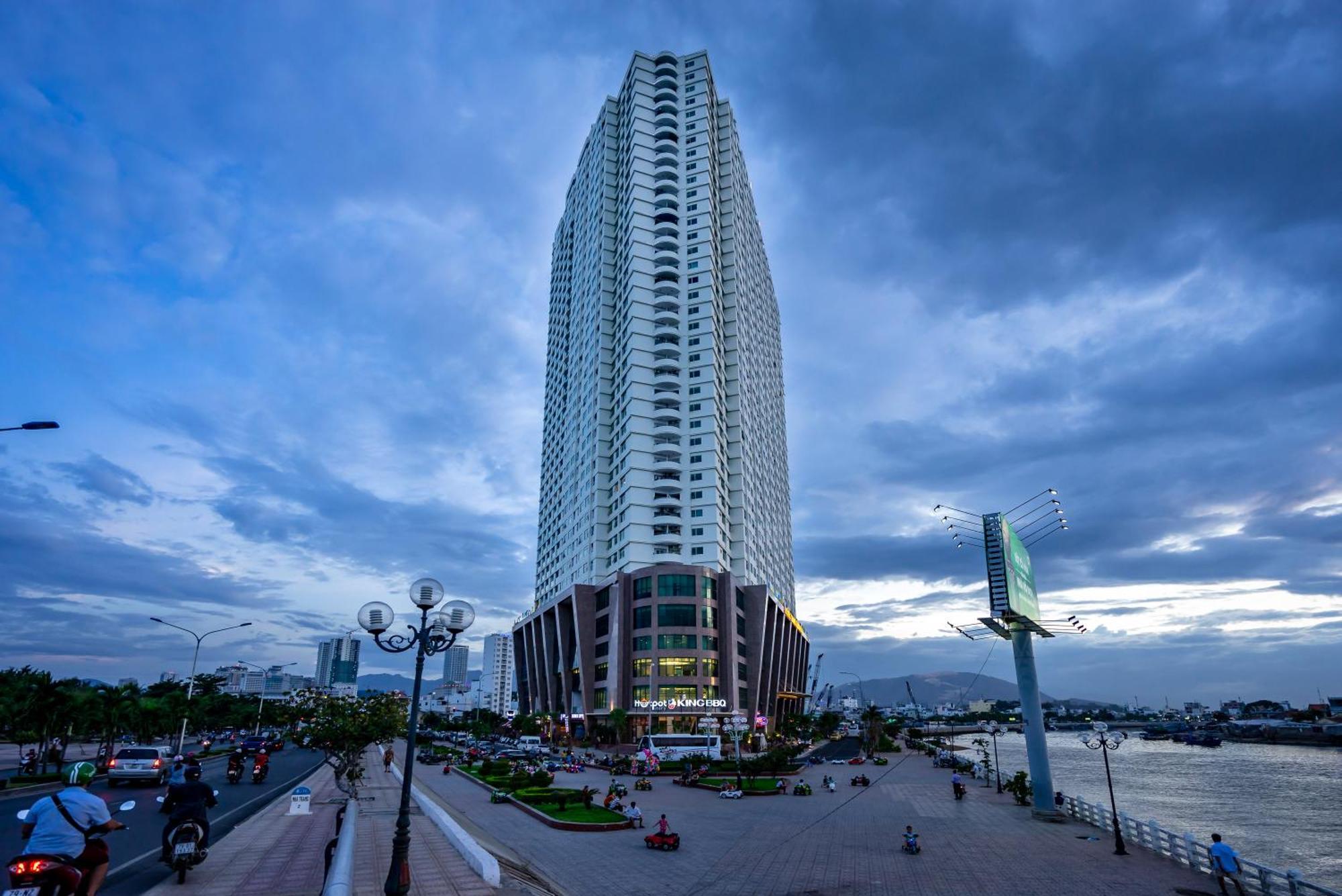 Muong Thanh Premium Apartments Nha Trang Exterior photo